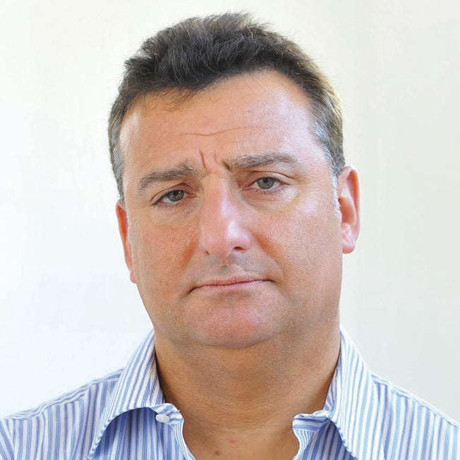 autor_Max Colodro