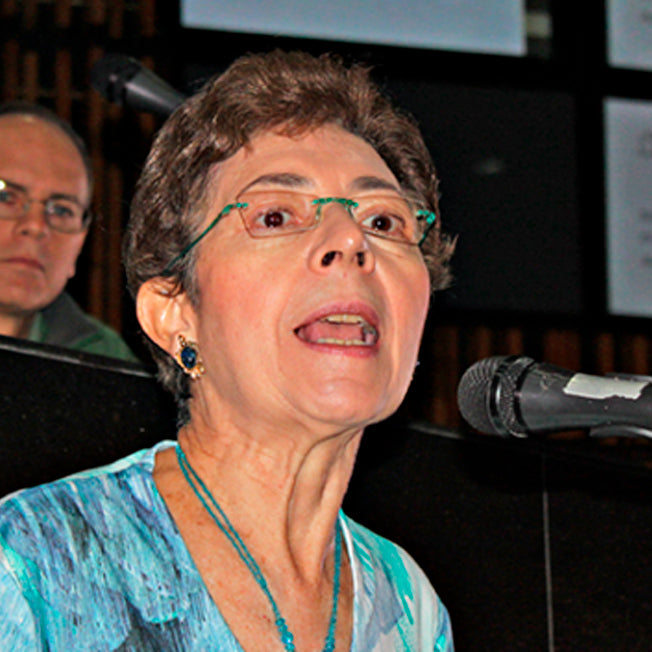 autor_Aurora LaCueva