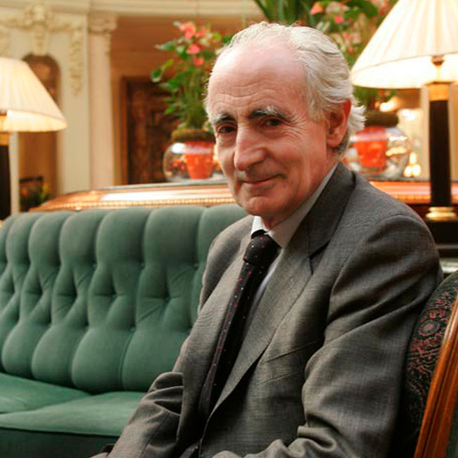 autor_Julio Valdeón Baruque